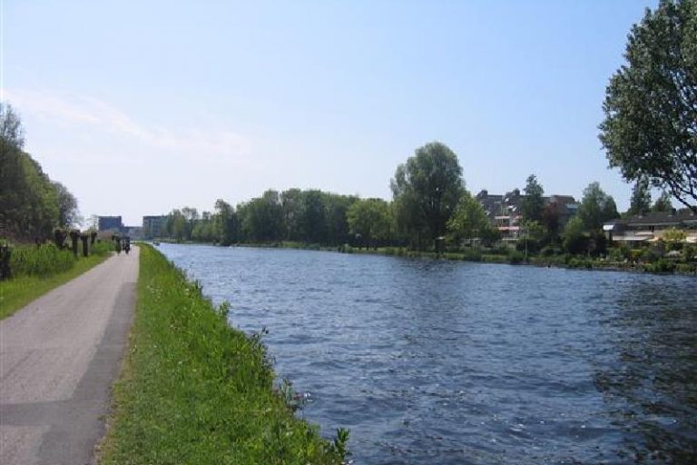 De Vliet ter hoogte van Voorschoten